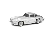 Bluetooth reproduktor v dizajne športového auta Mercedes WS-300SL